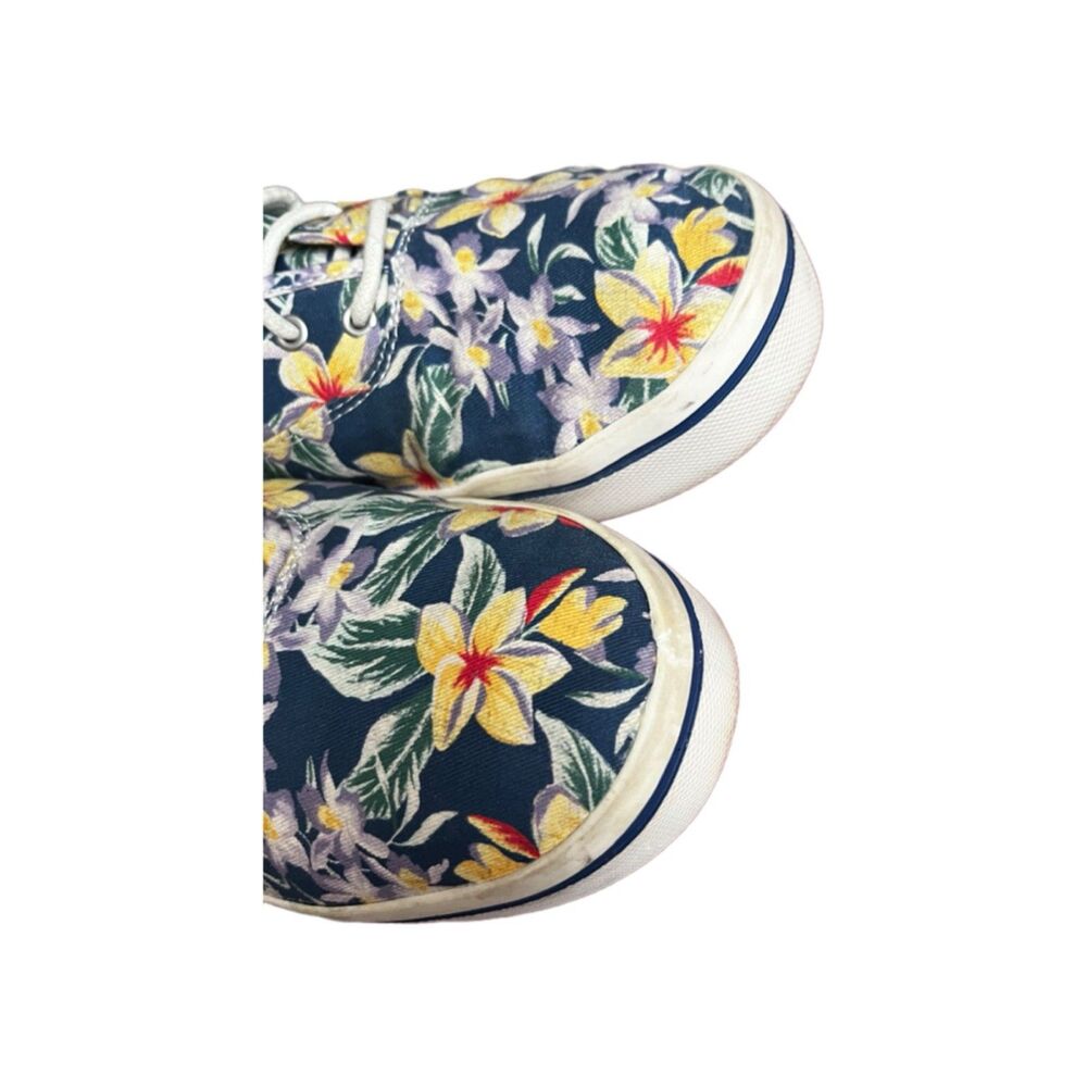 Madlove Kendra Lace-up Canvas Sneakers Tropical Print - Picture 3 of 7